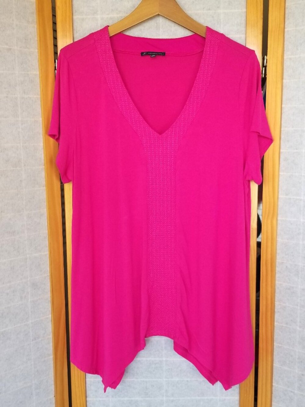 Adrianna Papell Pink Top Embroidered Accent Flowy T-Shirt Size 2X